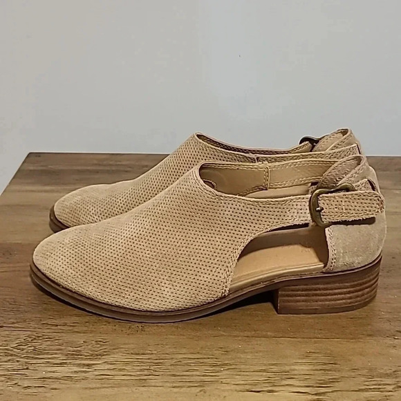 Crown Vintange booties - Picture 2 of 3